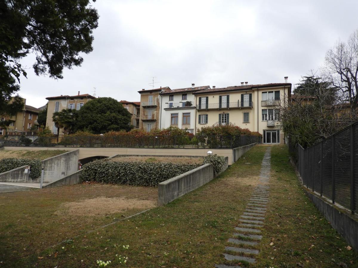 Villa Maghetti - Modernized Flat In Historic Palazzo In The Center Of ลุยโน ภายนอก รูปภาพ