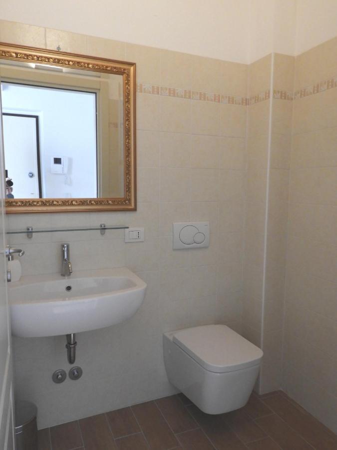 Villa Maghetti - Modernized Flat In Historic Palazzo In The Center Of ลุยโน ภายนอก รูปภาพ
