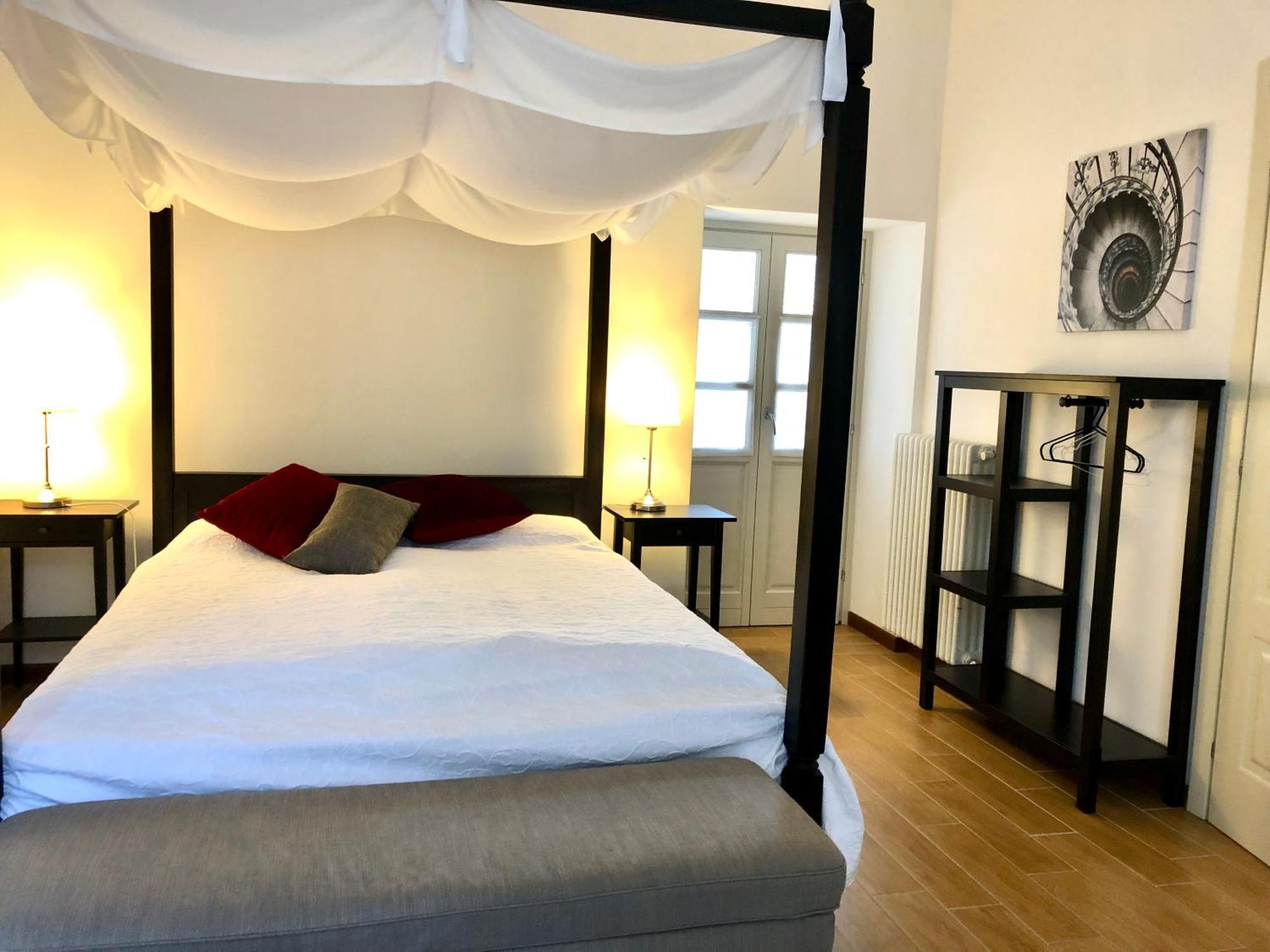 Villa Maghetti - Modernized Flat In Historic Palazzo In The Center Of ลุยโน ภายนอก รูปภาพ
